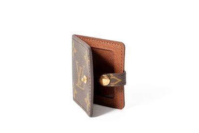 LOUIS VUITTON 
Porte photo en toile monogramme....