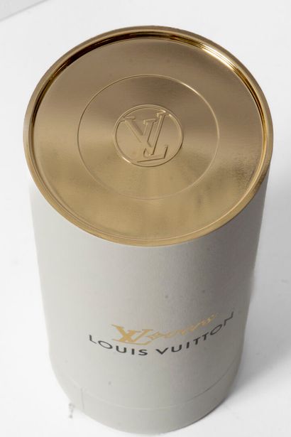 LOUIS VUITTON 
Eau de parfum LV Lovers. 100ml.
Avec...