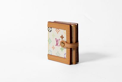 LOUIS VUITTON 
Porte photo en toile monogramme...