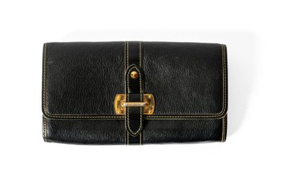 LOUIS VUITTON 
Pochette / compagnon en cuir...