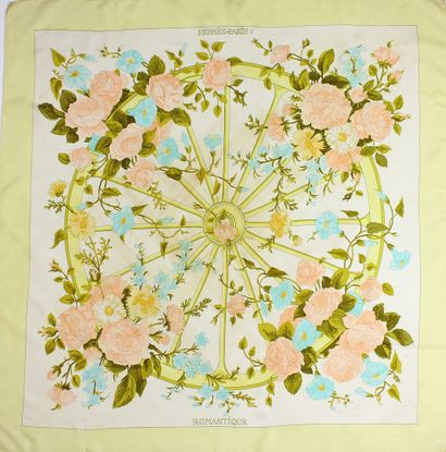 HERMES.
Silk square
Romantique
