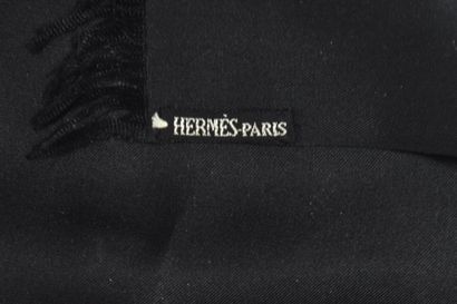 HERMES
Silk scarf with geometric motifs on...