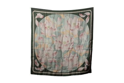 HERMES
Silk square.
Lotus flowers