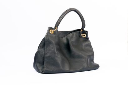 LOUIS VUITTON

Artsy