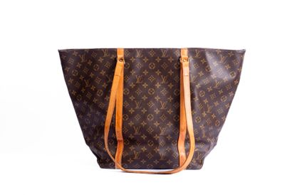 LOUIS VUITTON
Babylone tote bag in coated...