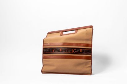 YVES SAINT LAURENT 
Tote bag in beige canvas...