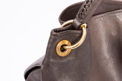 LOUIS VUITTON

Artsy