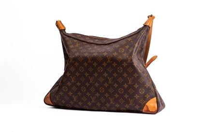 LOUIS VUITTON 
Boulogne shoulder bag, large...