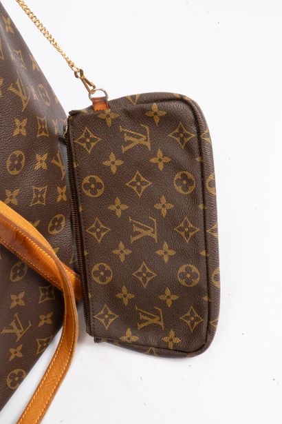 LOUIS VUITTON
Babylone tote bag in coated...