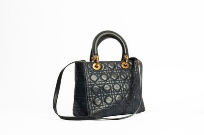CHRISTIAN DIOR
Lady Dior bag in navy blue...