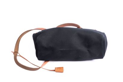 HERMES
Herbag in black canvas and natural...