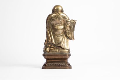 CHINA, 20th century
Bronze subject with golden...