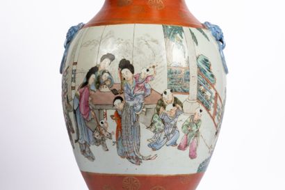 CHINA, 20th century
Meeting of trinkets including...