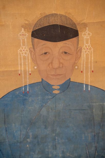 CHINA, 19th century
Portrait of an ancestor.
Color...