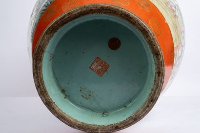 CHINA, 20th century
Meeting of trinkets including...
