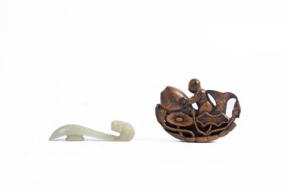 CHINA, 20th century
Meeting of two small...