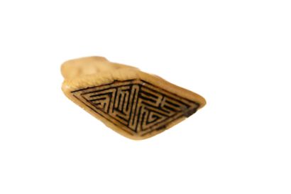 CHINA, 17th century
Small, finely carved...