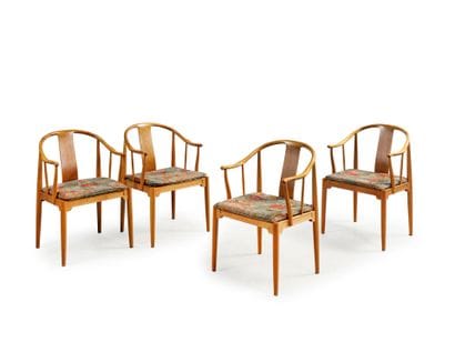 Hans J. WEGNER (1914-2007)
Suite of four...
