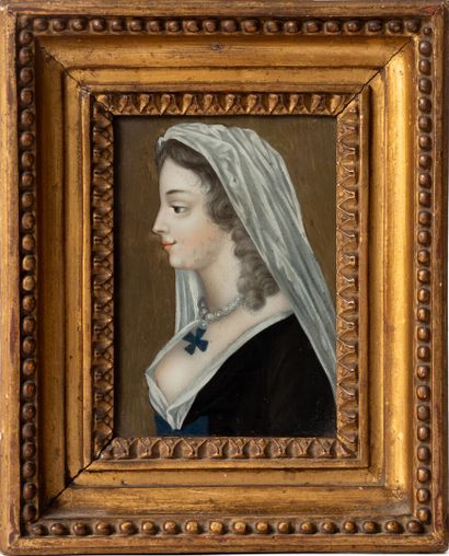 Portrait de femme de profil
Huile sur carton
H_13...