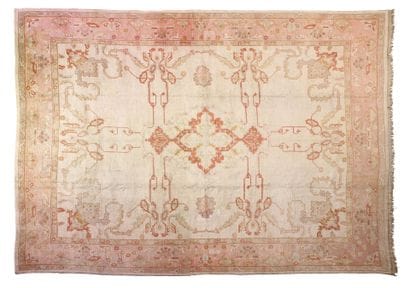 Important and magnificent OUCHAK-SMYRNE carpet...