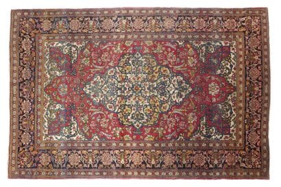 Tapis ISPAHAN 
Perse. Fin du 19e siècle.
Velours...