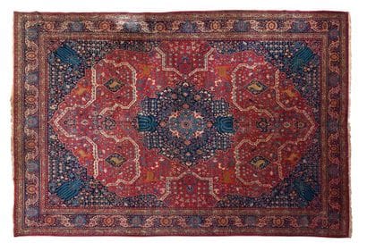 Important and magnificent TABRIZ carpet 
Persia....