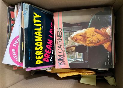 Trois cartons de vinyles (33, 45 et 78 t...