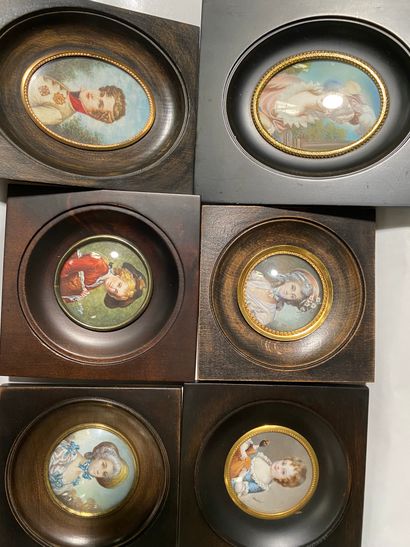 Lot de 6 miniatures peintes