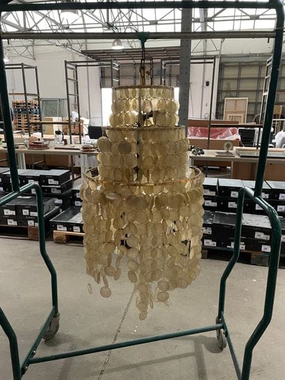 Dans le goût de Verner PANTON 

Suspension...
