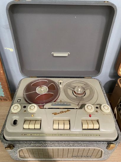 PHILIPS,

BI AMPLI, lecteur de bandes gr...