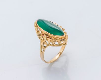 Bague de forme marquise à transformation...