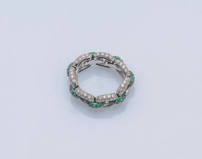 Bague souple articulée en or gris 18 carats...