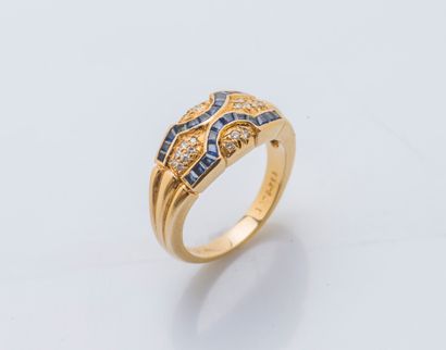 BOUCHERON
Bague jonc en or jaune 18 carats...