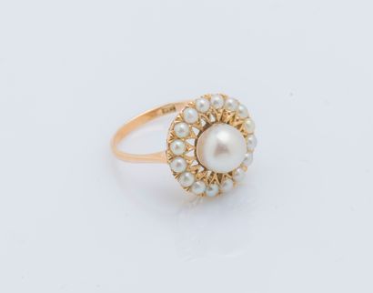 Bague fleur en or jaune 14 carats (585 ‰)...