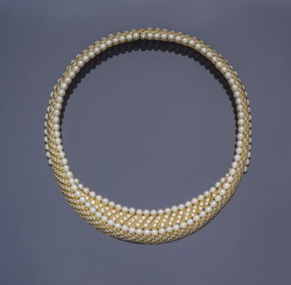 Collier ras de cou articulé en or jaune 18...