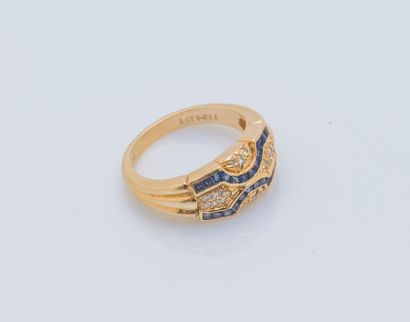 BOUCHERON
Bague jonc en or jaune 18 carats...
