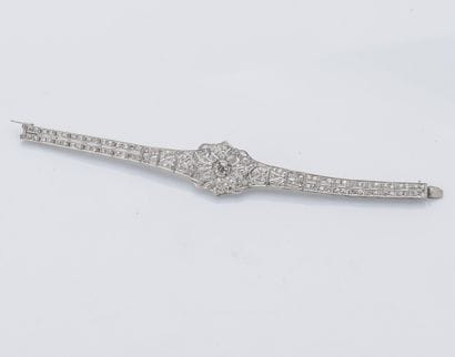 
Bracelet articulé et cintré en platine (950...