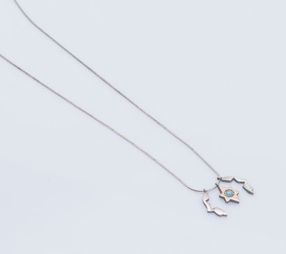 Chaîne à maille serpent et pendentif en argent...