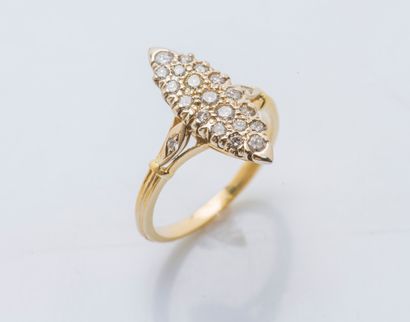 Bague marquise en or jaune 18 carats (750...