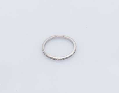 Fine alliance américaine en or gris 18 carats...