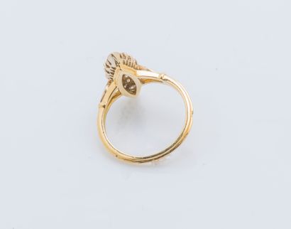 Bague marquise en or jaune 18 carats (750...