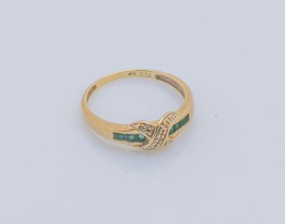 Bague en or jaune 18 carats (750 ‰) ornée...