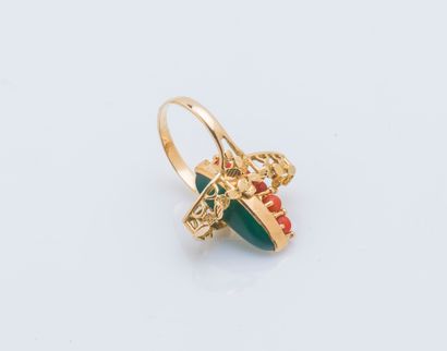 Bague de forme marquise à transformation...
