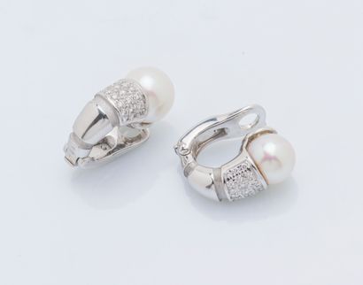 MAUBOUSSIN Paris
Paire de clips d’oreilles...