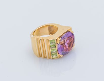 Bague cocktail en or jaune 18 carats (750...