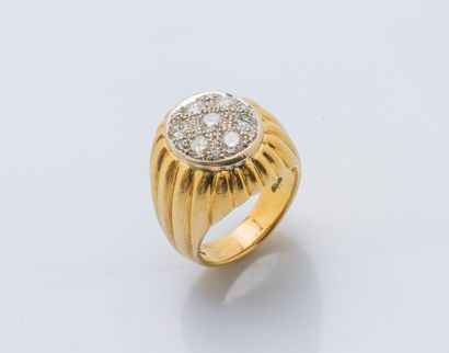 Bague dôme en or jaune 18 carats (750 ‰),...