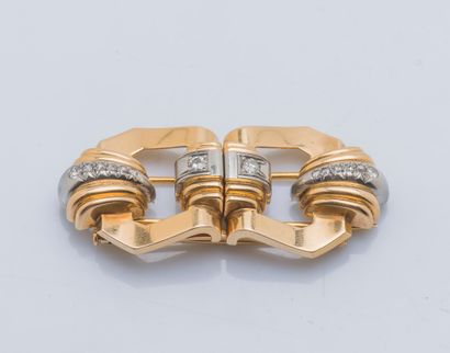 Broche double clip de revers en or jaune...
