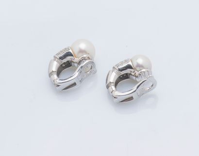 MAUBOUSSIN Paris
Paire de clips d’oreilles...