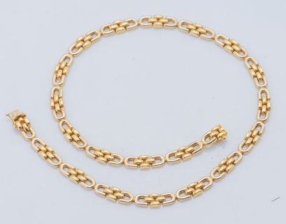 Collier en or jaune 18 carats (750 ‰) les...
