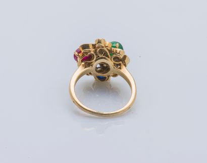 Bague bouquet fleuri en or jaune 18 carats...